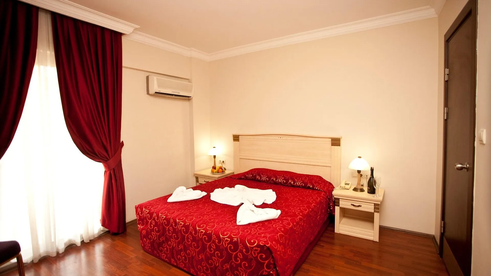 ****  Duqqan Deluxe Hotel Kusadasi Turkey